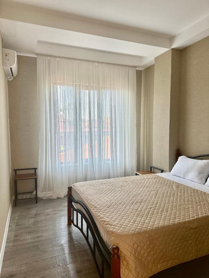 Aparthotel クタイシ エクステリア 写真