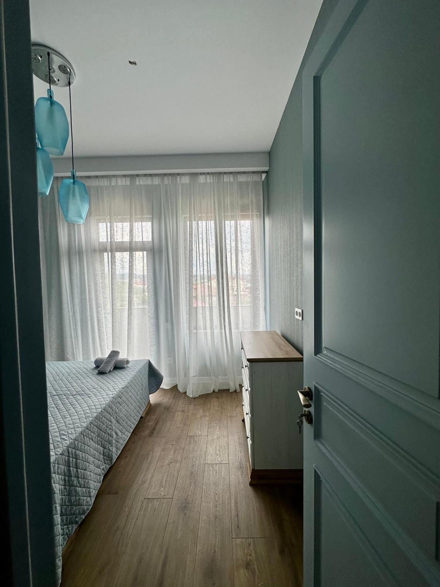 Aparthotel クタイシ エクステリア 写真