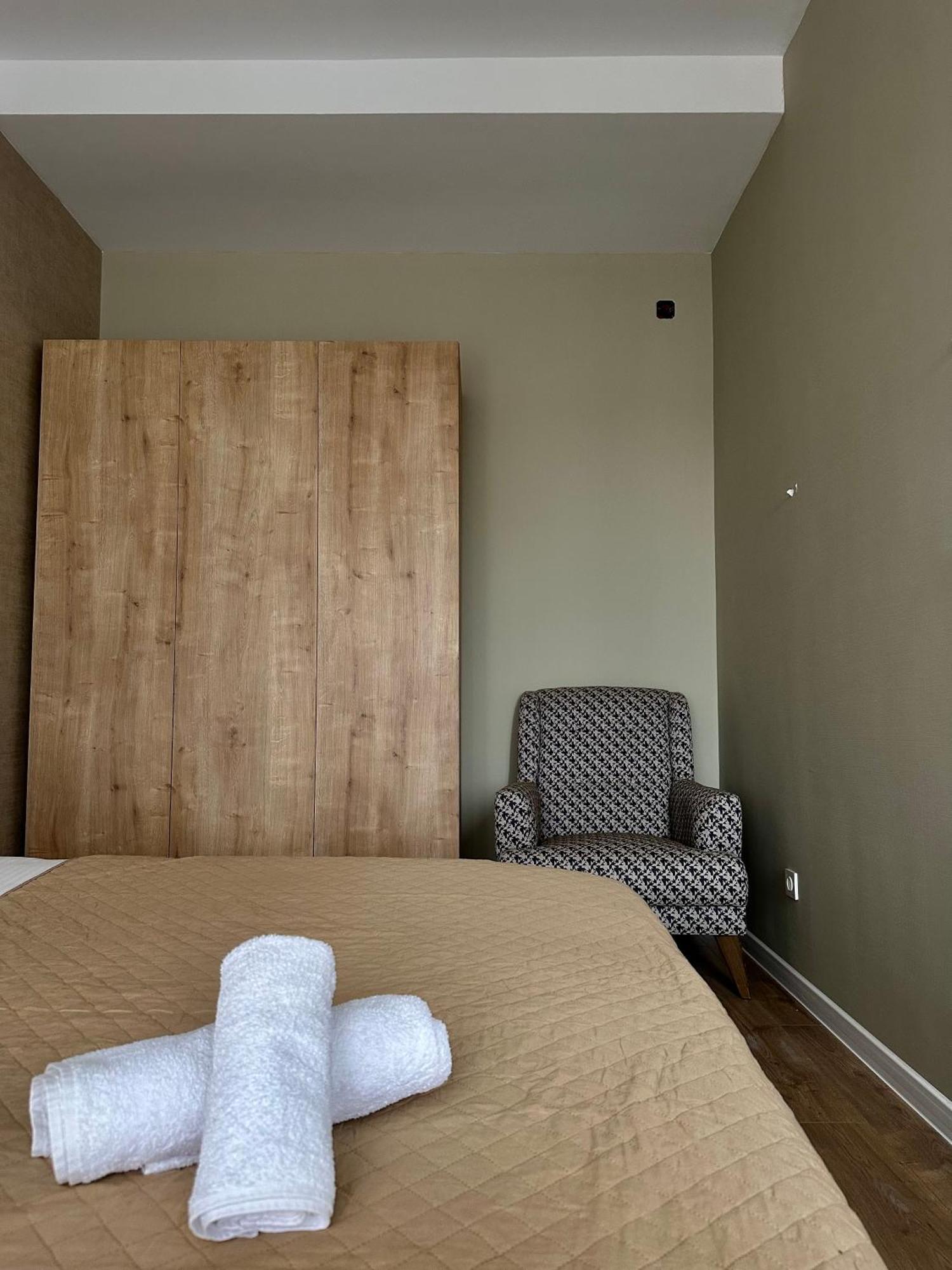 Aparthotel クタイシ エクステリア 写真